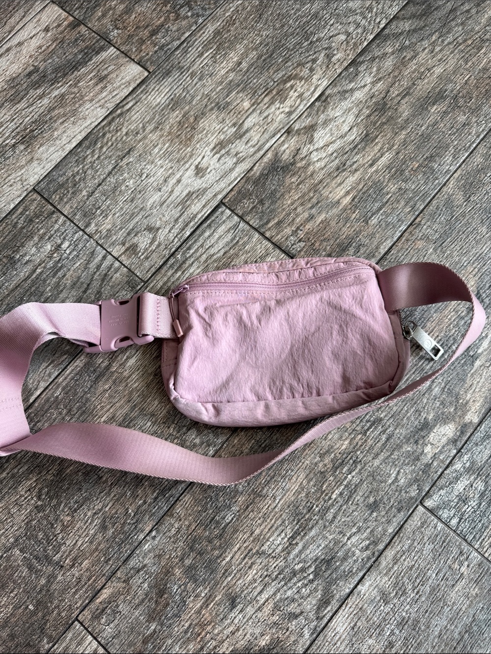 lululemon athletica Dusty Pink Crossbody Belt Bag - Picture 7 of 14